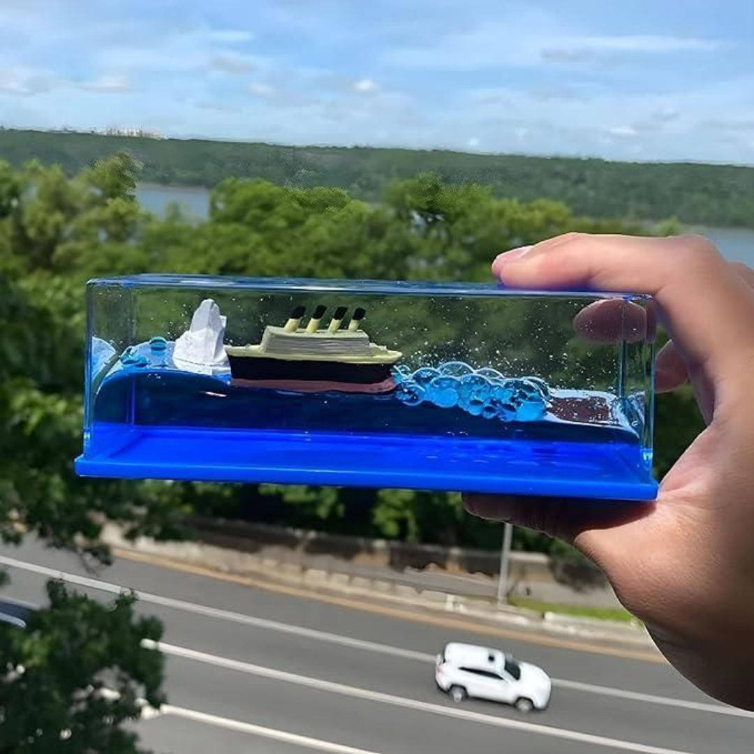 CAR DASHBOARD DECORATION TITANIC CRUISE SHIP- ACRYLIC DESIGN