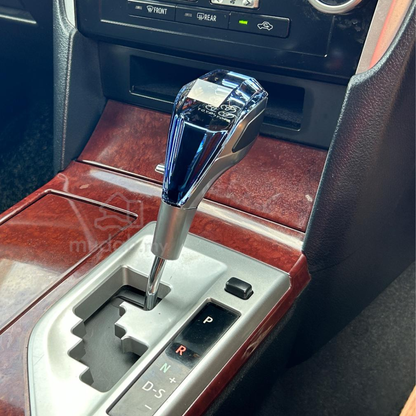 Universal Crystal Shape Gear Knob Car LED Crystal Touch Activated With ( Charger + Cable )