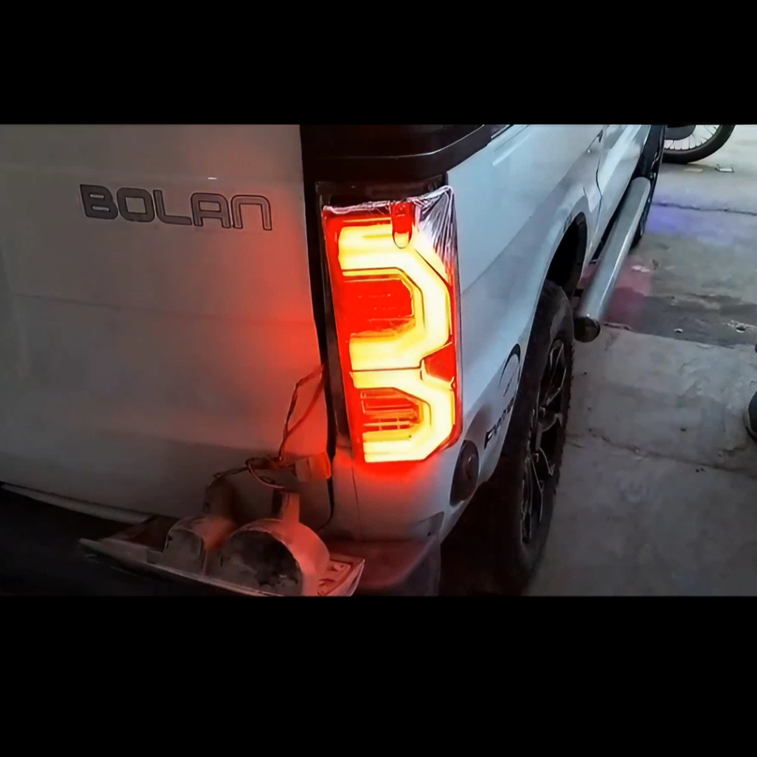 SUZUKI BOLAN REVO DESIGN BACKLIGHT - WITH REVERSE LIGHT -TURN SIGNAL -PARKING LIGHT - BRAKE LIGHT -SUZUKI HIROOF BACKLIGHTS